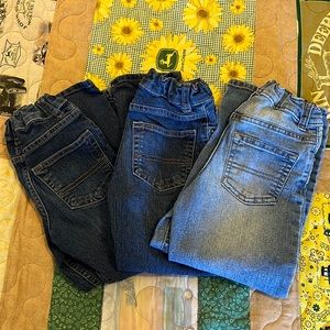 OshKosh B’gosh Classic fit boys jeans (3 pairs) 5T